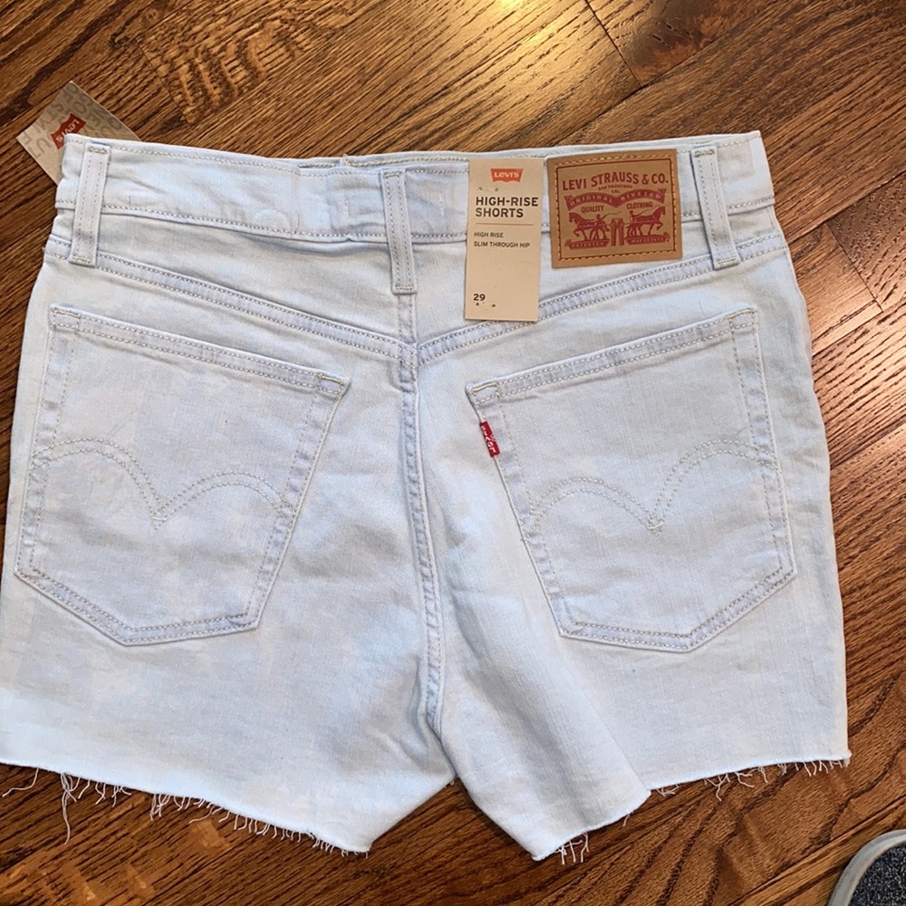 Levi’s high rise shorts size 29 - Picture 5 of 6